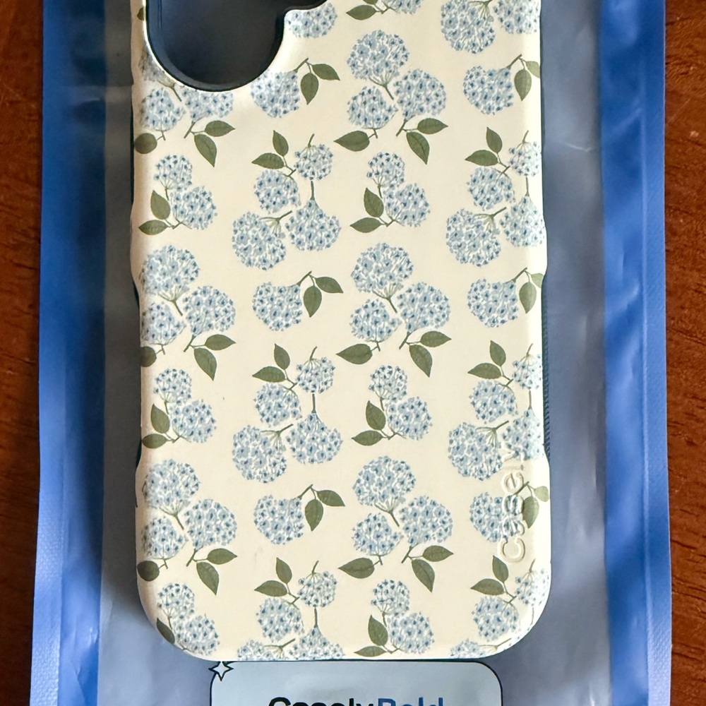 Casely iPhone 16 case. Brand new!